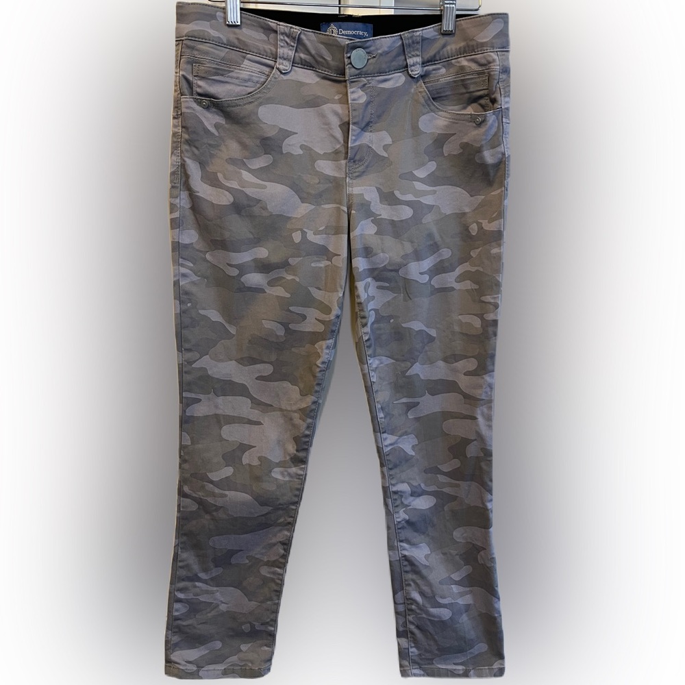 Women's Camouflage (purple/grey), Pants 10